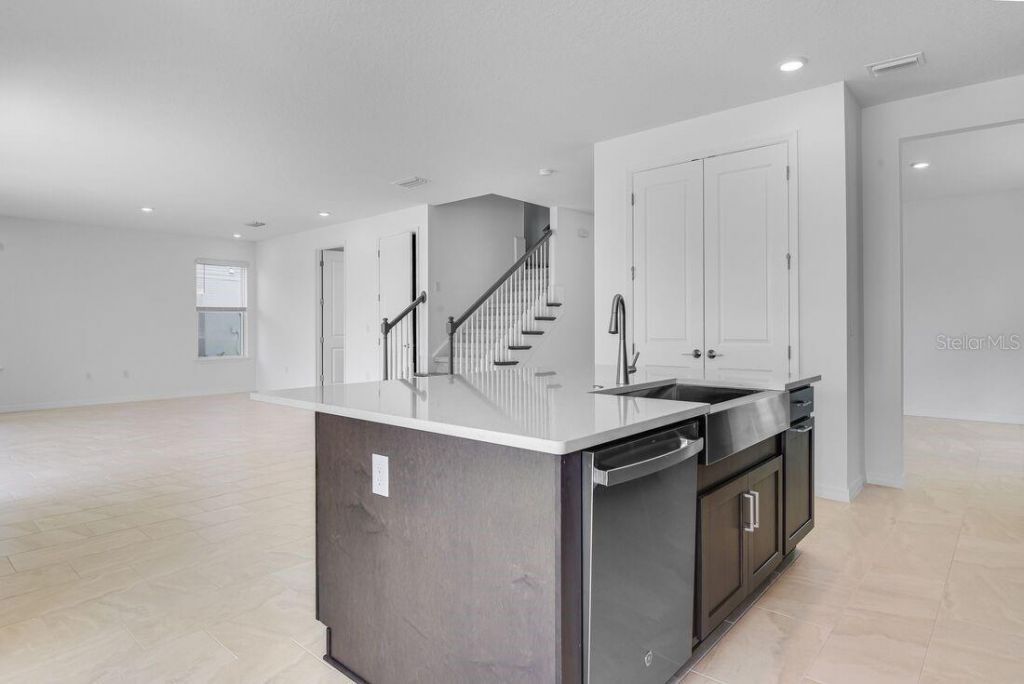 564 Moon Shell Circle, New Smyrna Beach, FL 32168 Photo