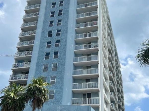 Unit 1102, Miami Beach, FL 33141