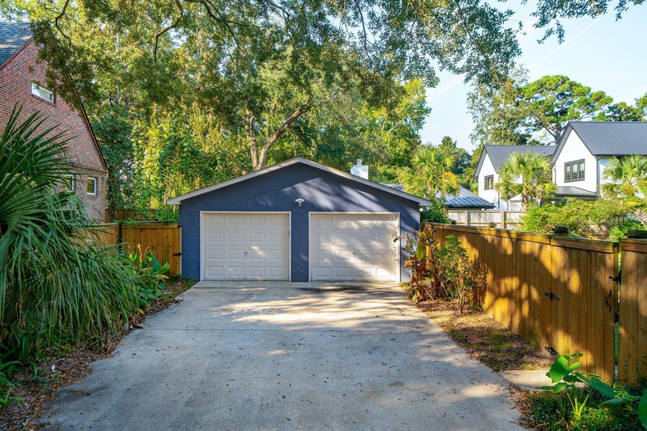 1409 Barbara Street Photo 10