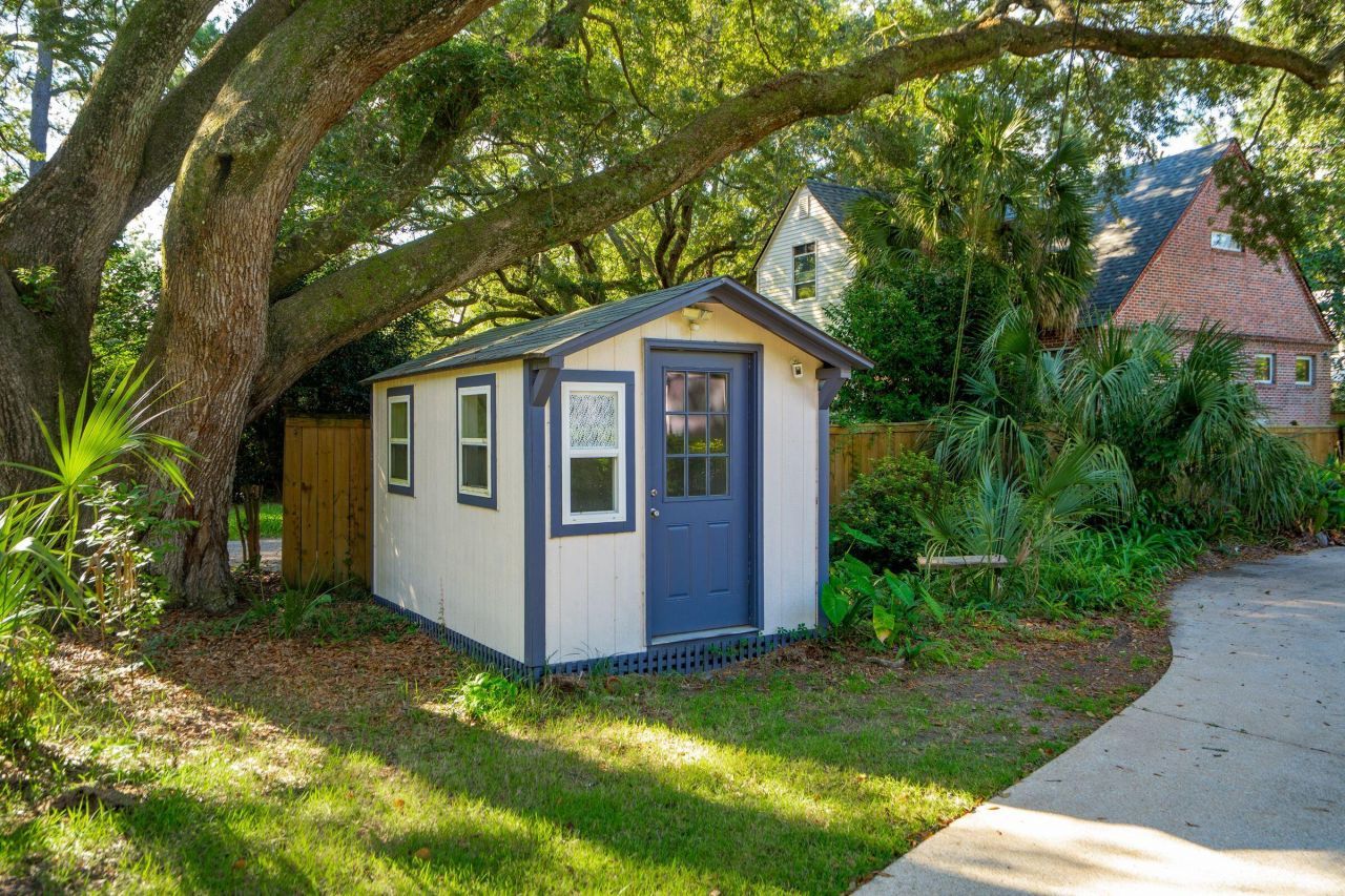 1409 Barbara Street Photo 11