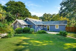 1409 Barbara Street photo 4