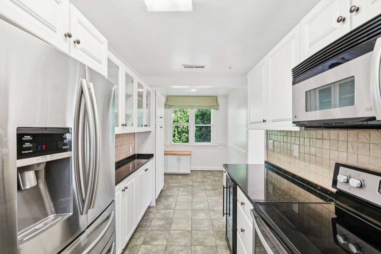 1409 Barbara Street Photo 26