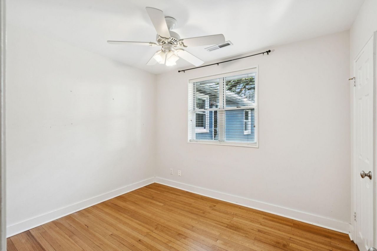 1409 Barbara Street Photo 33