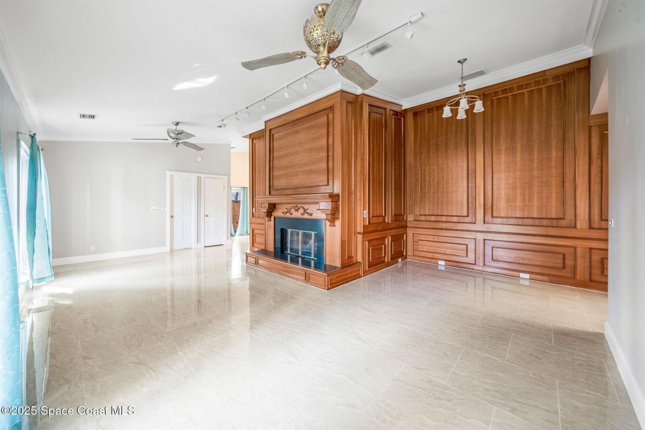 2195 S Courtenay Parkway, Merritt Island, FL 32952 Photo