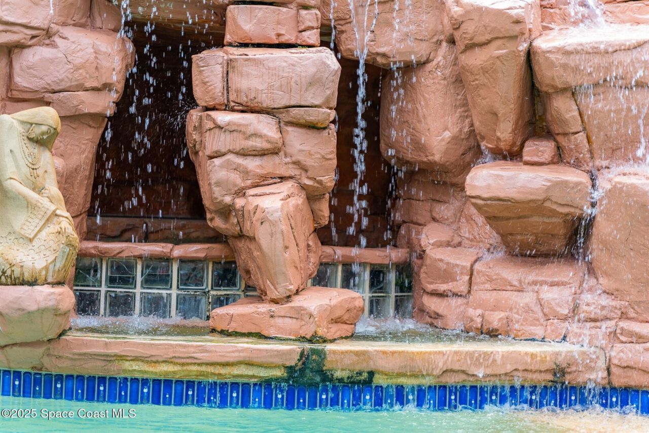 2195 S Courtenay Parkway, Merritt Island, FL 32952 Photo