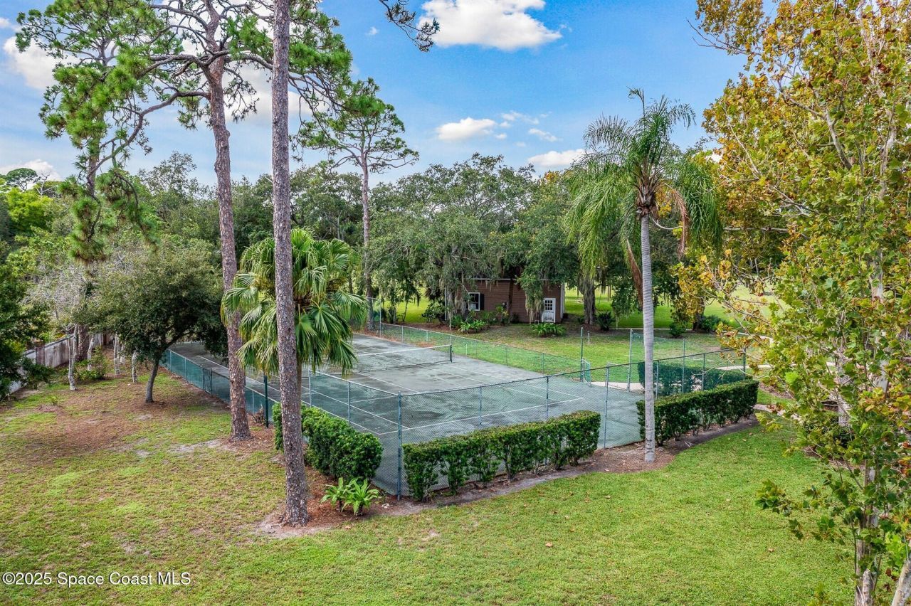 2195 S Courtenay Parkway, Merritt Island, FL 32952 Photo