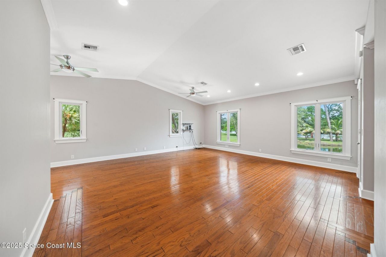 2195 S Courtenay Parkway, Merritt Island, FL 32952 Photo