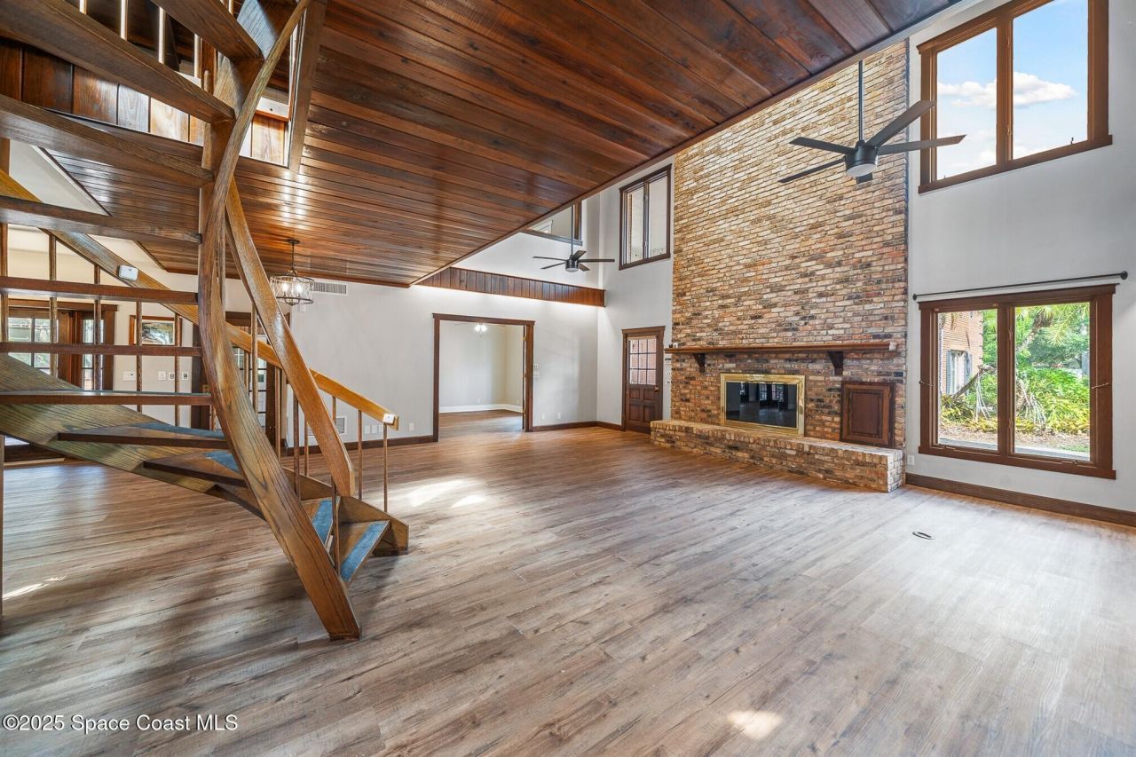 2195 S Courtenay Parkway, Merritt Island, FL 32952 Photo