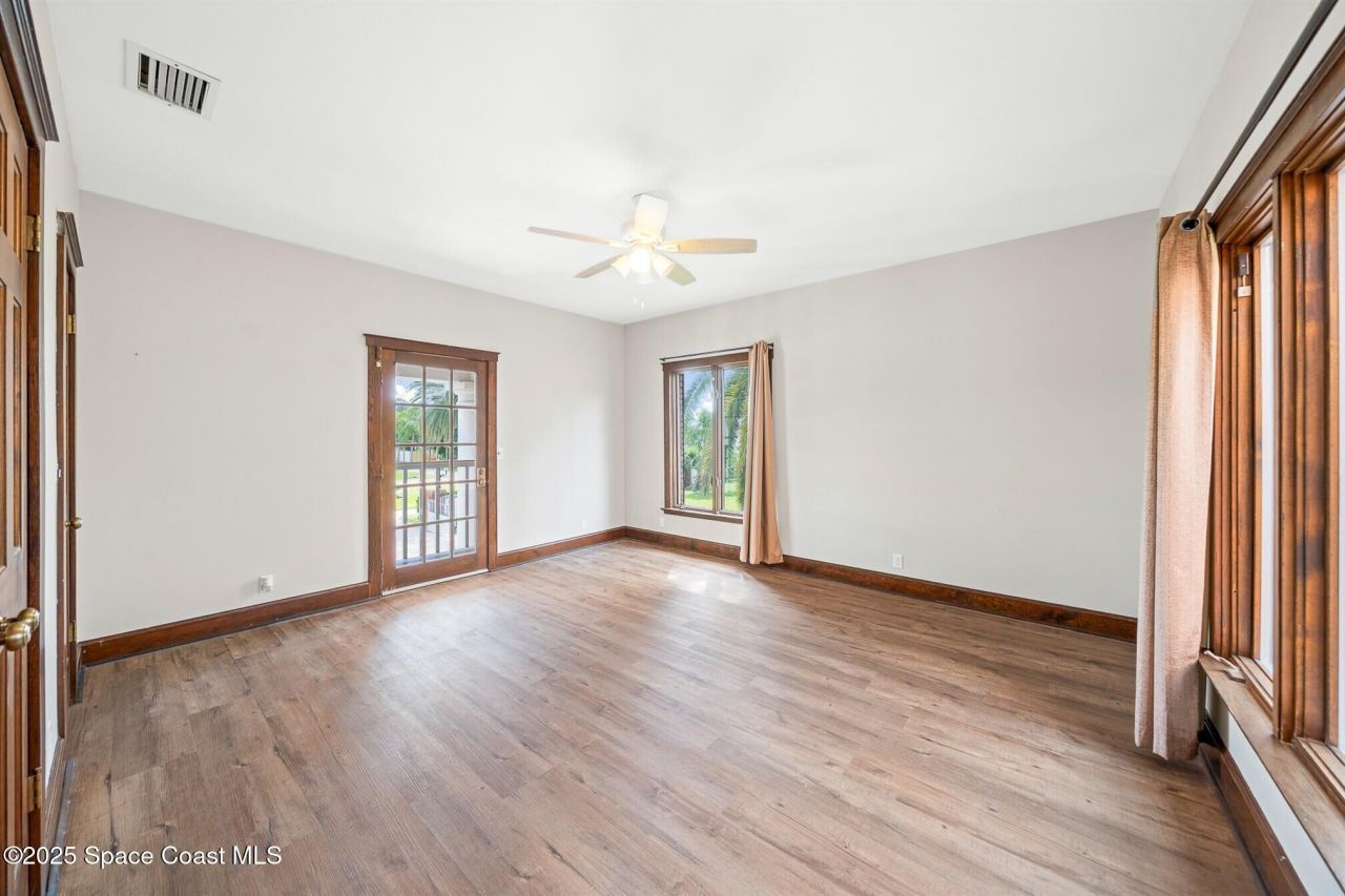 2195 S Courtenay Parkway, Merritt Island, FL 32952 Photo