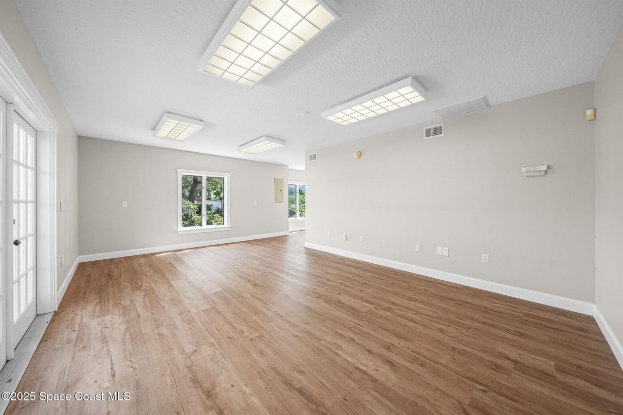 2195 S Courtenay Parkway, Merritt Island, FL 32952 Photo