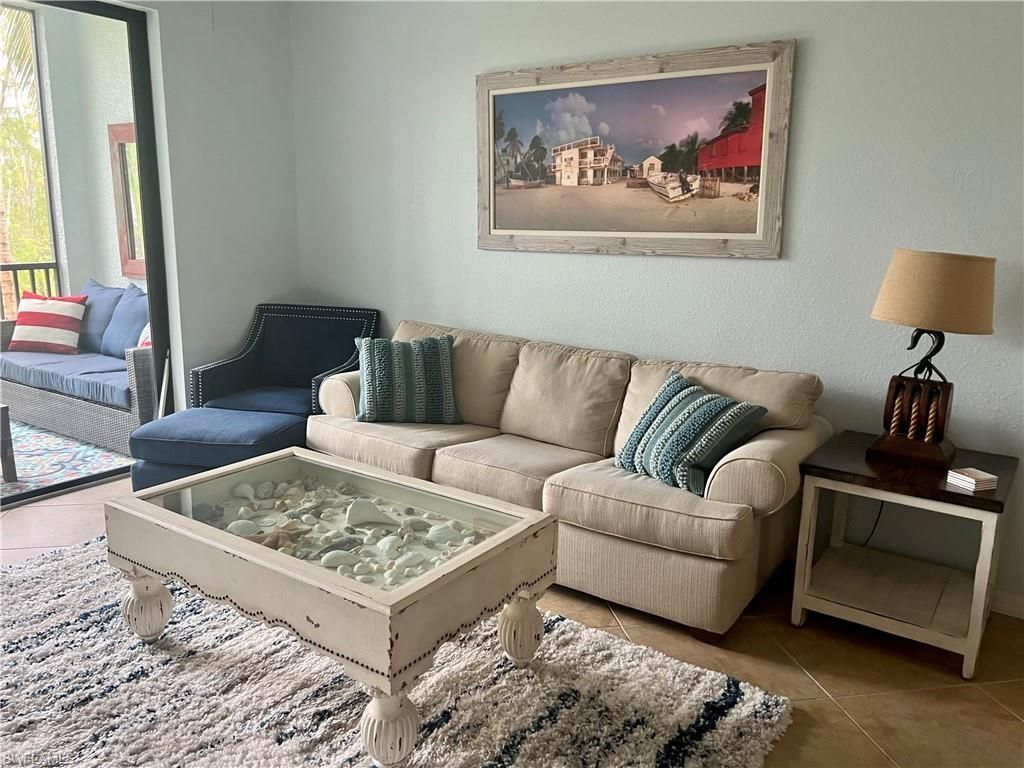 9715 Acqua Ct, Unit 125, Naples, FL 34113 Photo