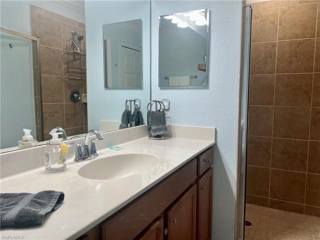 9715 Acqua Ct, Unit 125, Naples, FL 34113 Photo