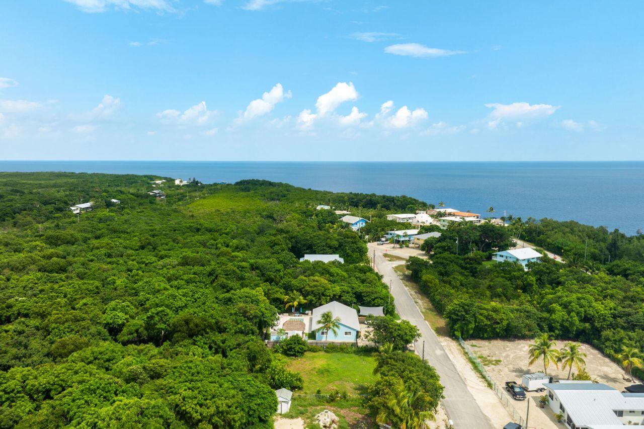 23 Palm Drive, Key Largo, FL 33037 Photo
