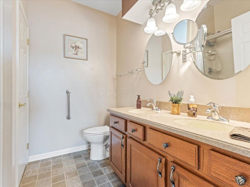 1616 Crossing Boulevard, Circleville, OH 43113 Photo 12