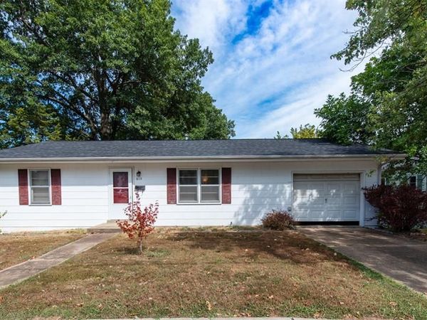 613 W State Street, Union, MO 63084
