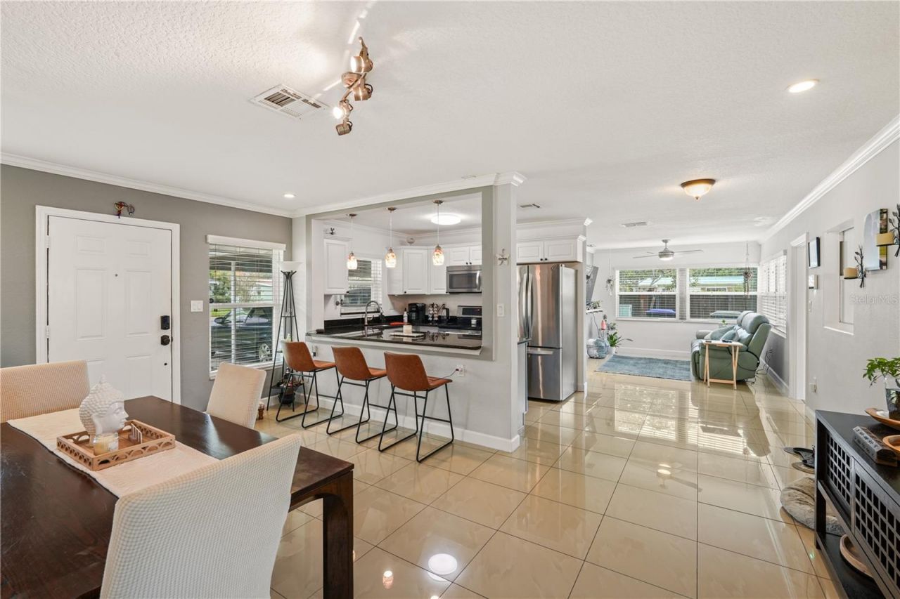 2211 Beatrice Drive, Orlando, FL 32810 Photo