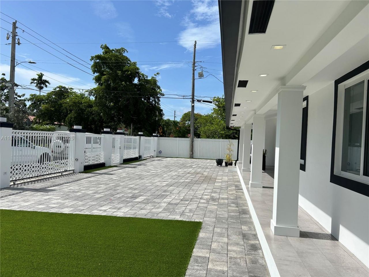 400 SW 47th Ave, Miami, FL 33134 Photo