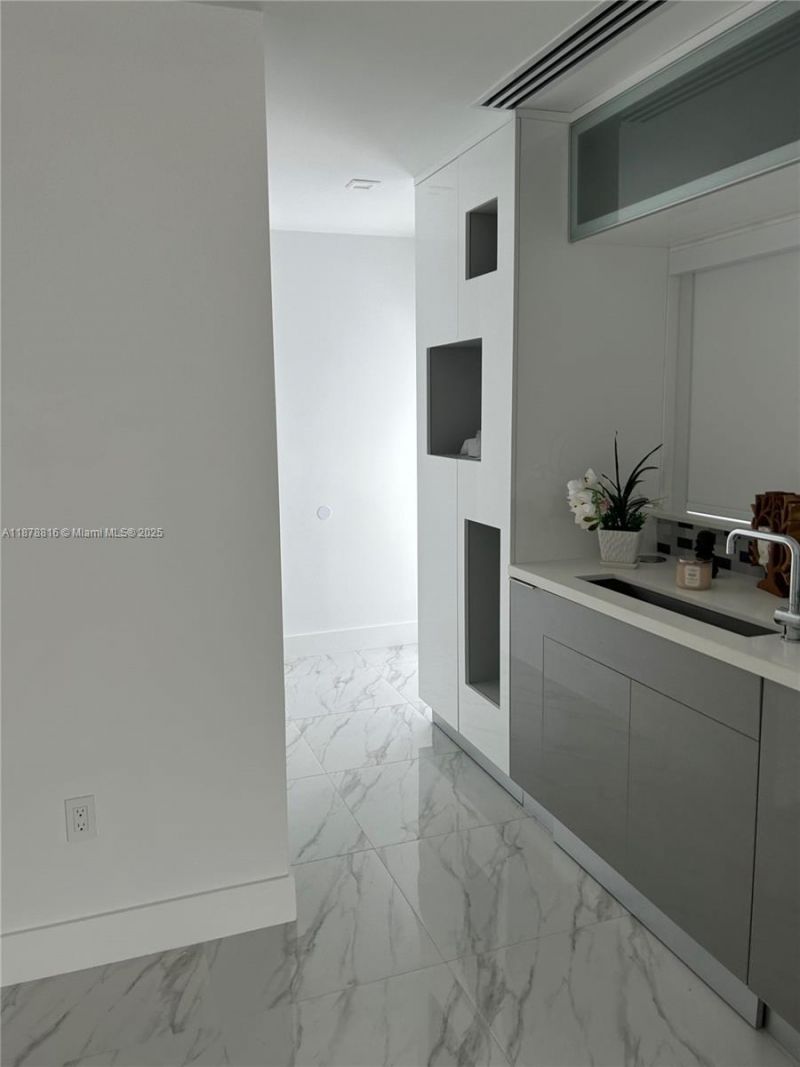 400 SW 47th Ave, Miami, FL 33134 Photo