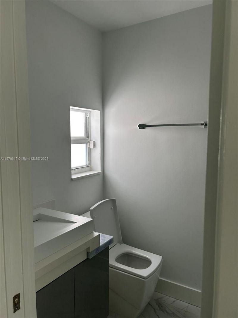 400 SW 47th Ave, Miami, FL 33134 Photo