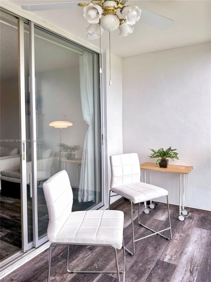 8881 Sunrise Lakes Blvd, Unit 108, Sunrise, FL 33322 Photo