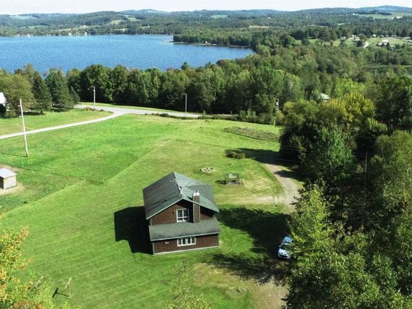 2610 VT Route 105, Derby, VT 05829