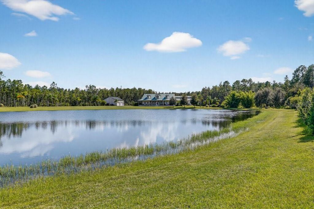 103 Sweetwater Trail, Bunnell, FL 32110 Photo