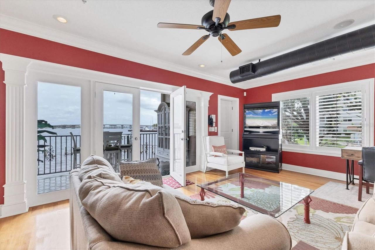 1602 Point Pleasant Avenue W, Bradenton, FL 34205 Photo