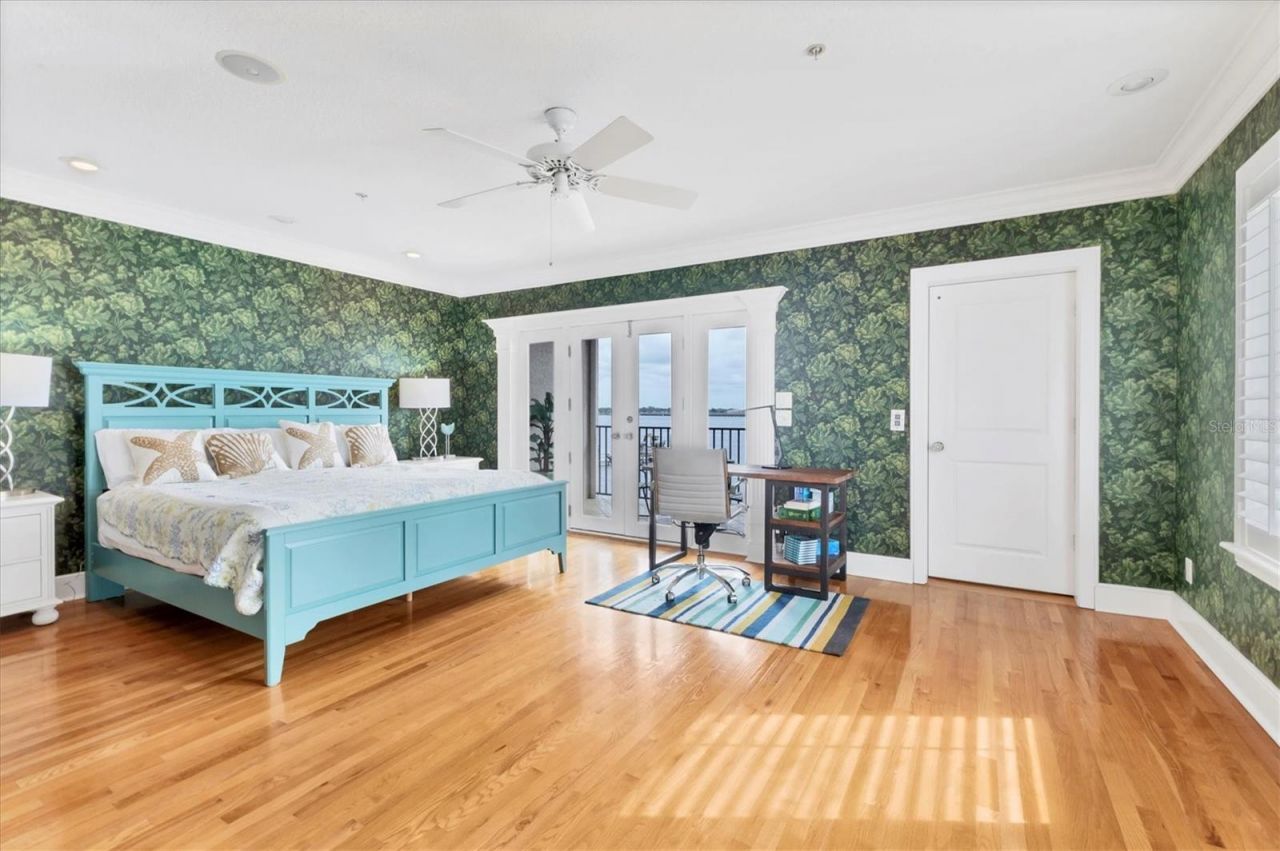 1602 Point Pleasant Avenue W, Bradenton, FL 34205 Photo