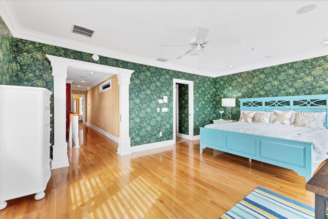 1602 Point Pleasant Avenue W, Bradenton, FL 34205 Photo