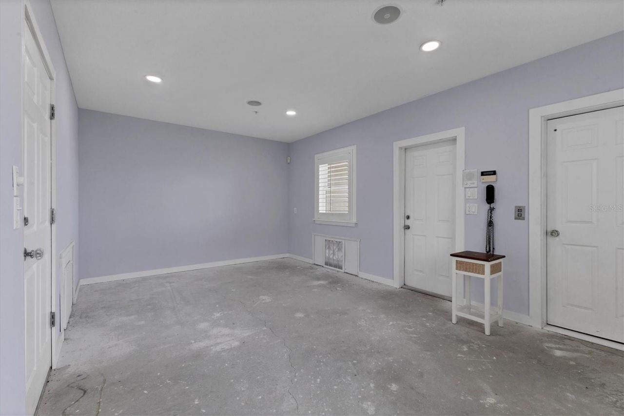 1602 Point Pleasant Avenue W, Bradenton, FL 34205 Photo