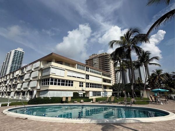 1936 S Ocean Dr, Unit 4C, Hallandale Beach, FL 33009