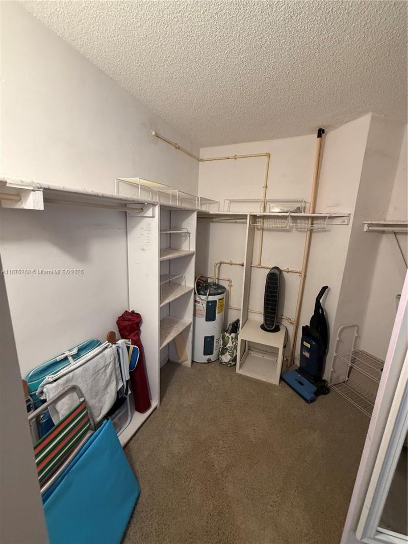 1936 S Ocean Dr, Unit 4C, Hallandale Beach, FL 33009 Photo