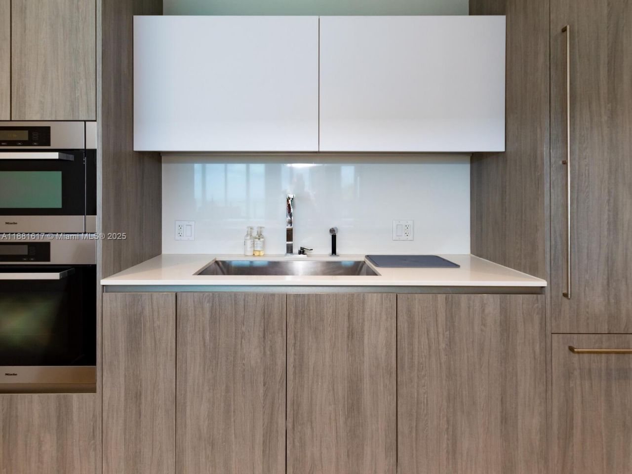 360 Ocean Dr, Unit 304S, Key Biscayne, FL 33149 Photo