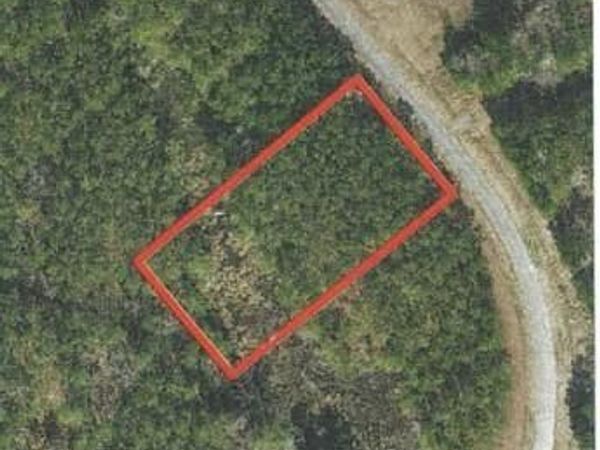 33 Pine Crest Road, Bath, NC 27808