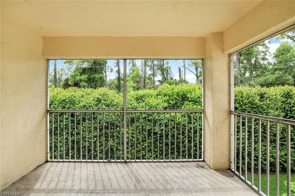 6635 Huntington Lakes Cir, Unit 202, Naples, FL 34119 Photo