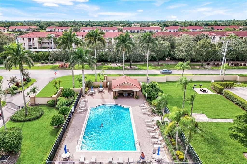 6635 Huntington Lakes Cir, Unit 202, Naples, FL 34119 Photo