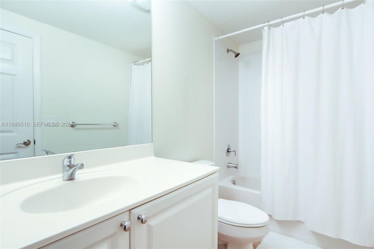 888 S Douglas Rd, Unit 1417, Coral Gables, FL 33134 Photo