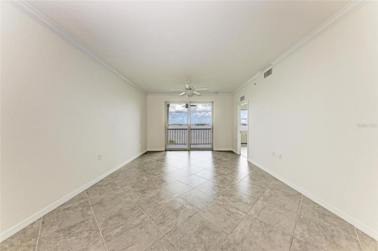 1010 Tidewater Shores Loop, Unit 304, Bradenton, FL 34208 Photo