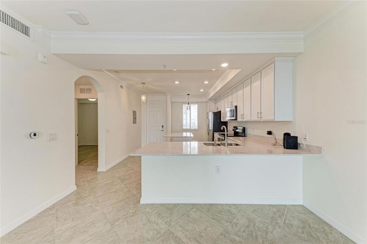 1010 Tidewater Shores Loop, Unit 304, Bradenton, FL 34208 Photo