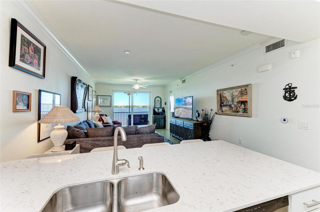 1010 Tidewater Shores Loop, Unit 304, Bradenton, FL 34208 Photo