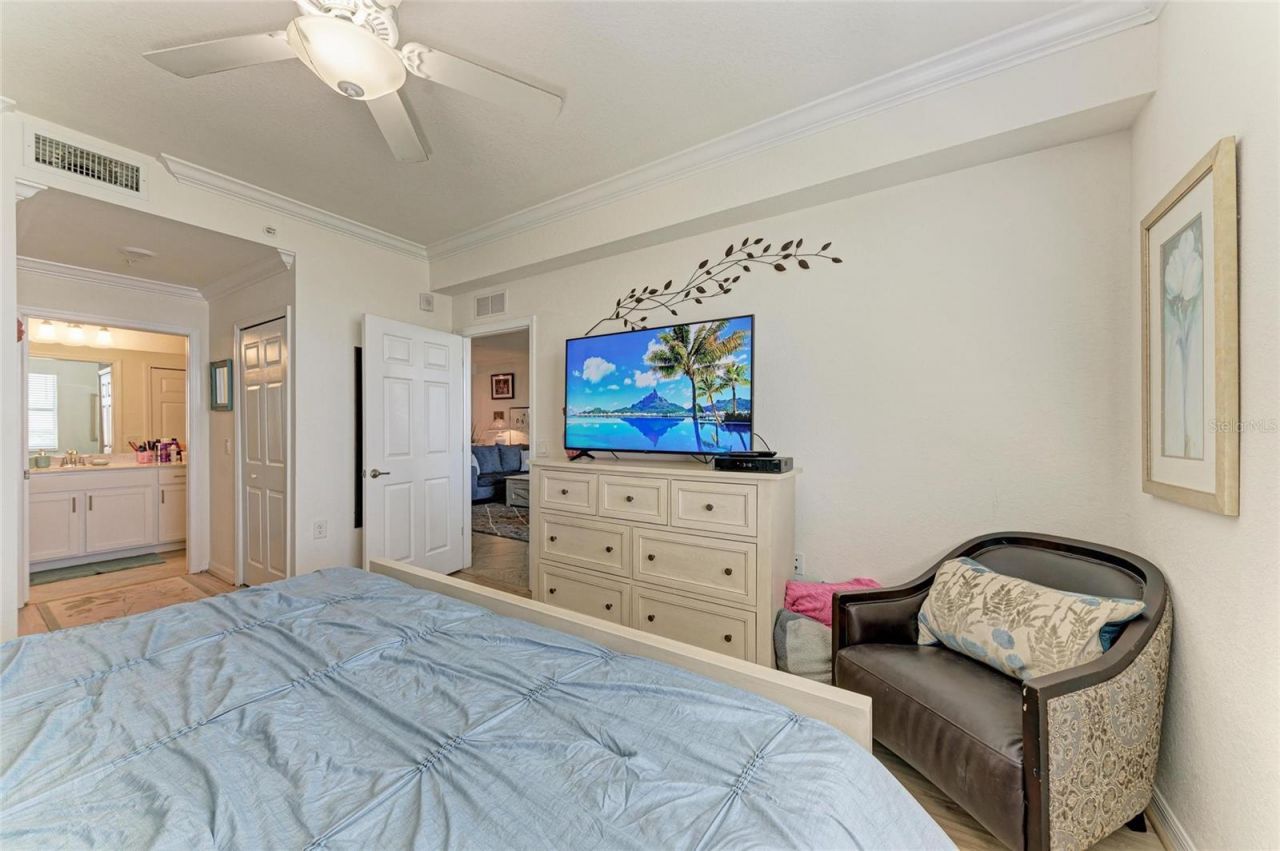 1010 Tidewater Shores Loop, Unit 304, Bradenton, FL 34208 Photo