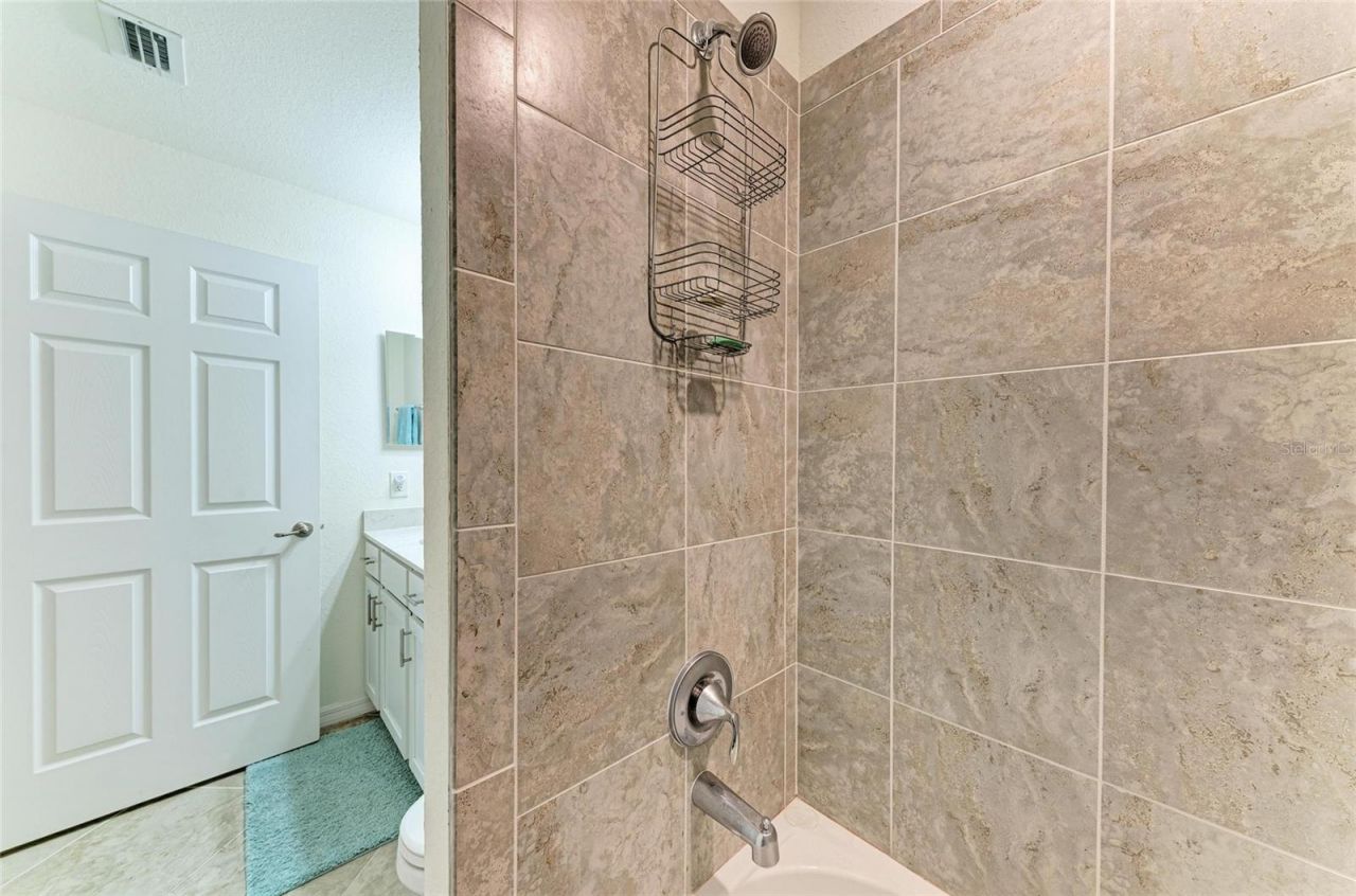 1010 Tidewater Shores Loop, Unit 304, Bradenton, FL 34208 Photo