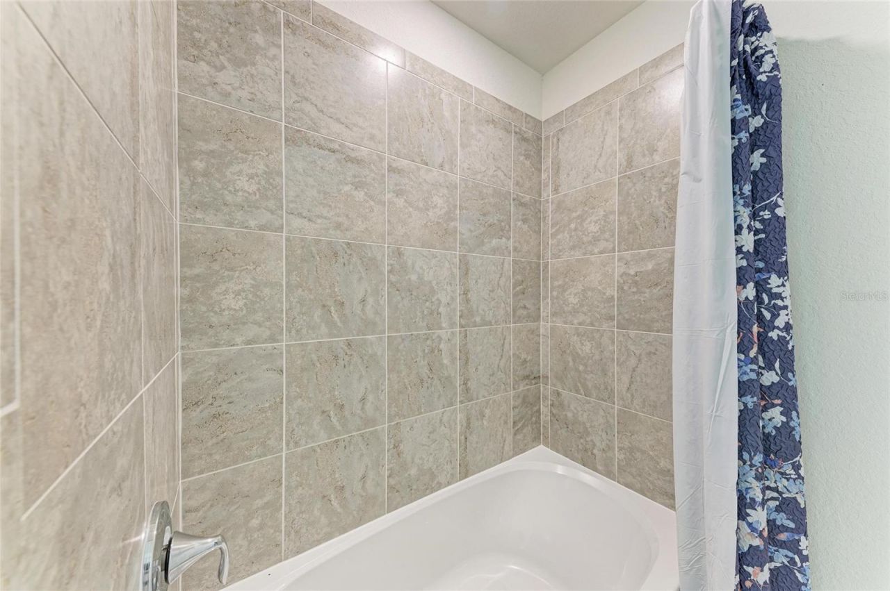 1010 Tidewater Shores Loop, Unit 304, Bradenton, FL 34208 Photo