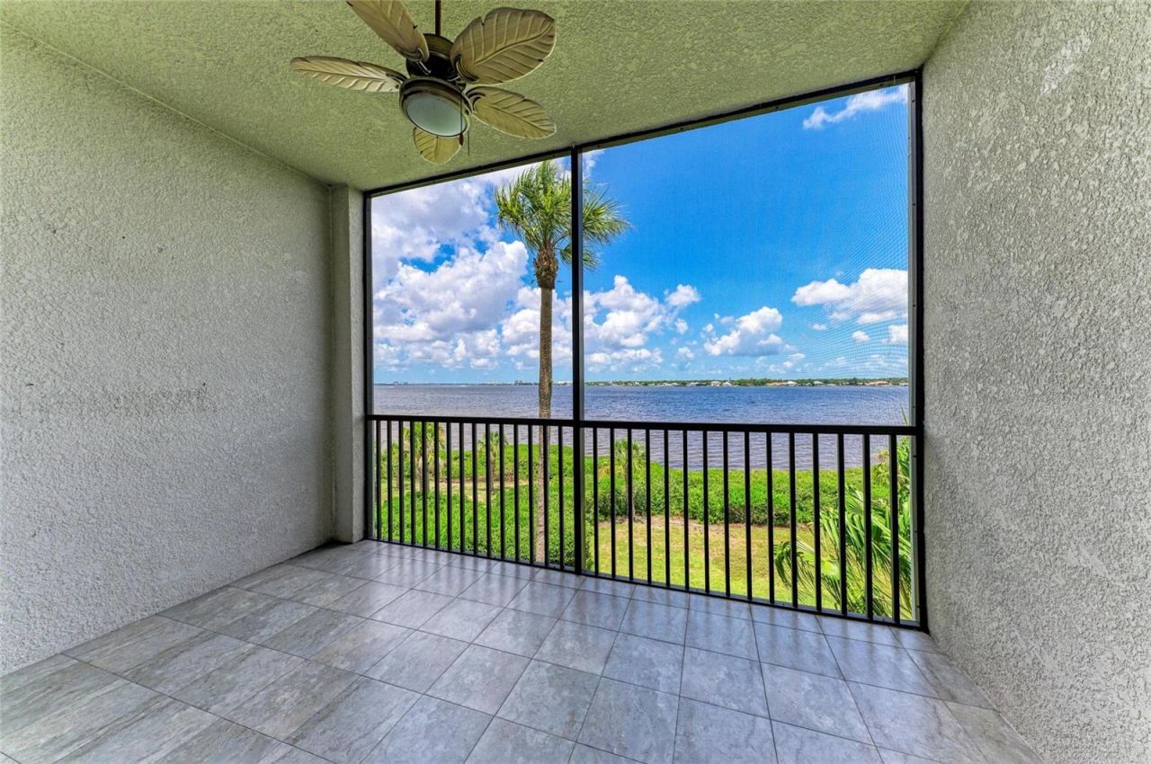1010 Tidewater Shores Loop, Unit 304, Bradenton, FL 34208 Photo