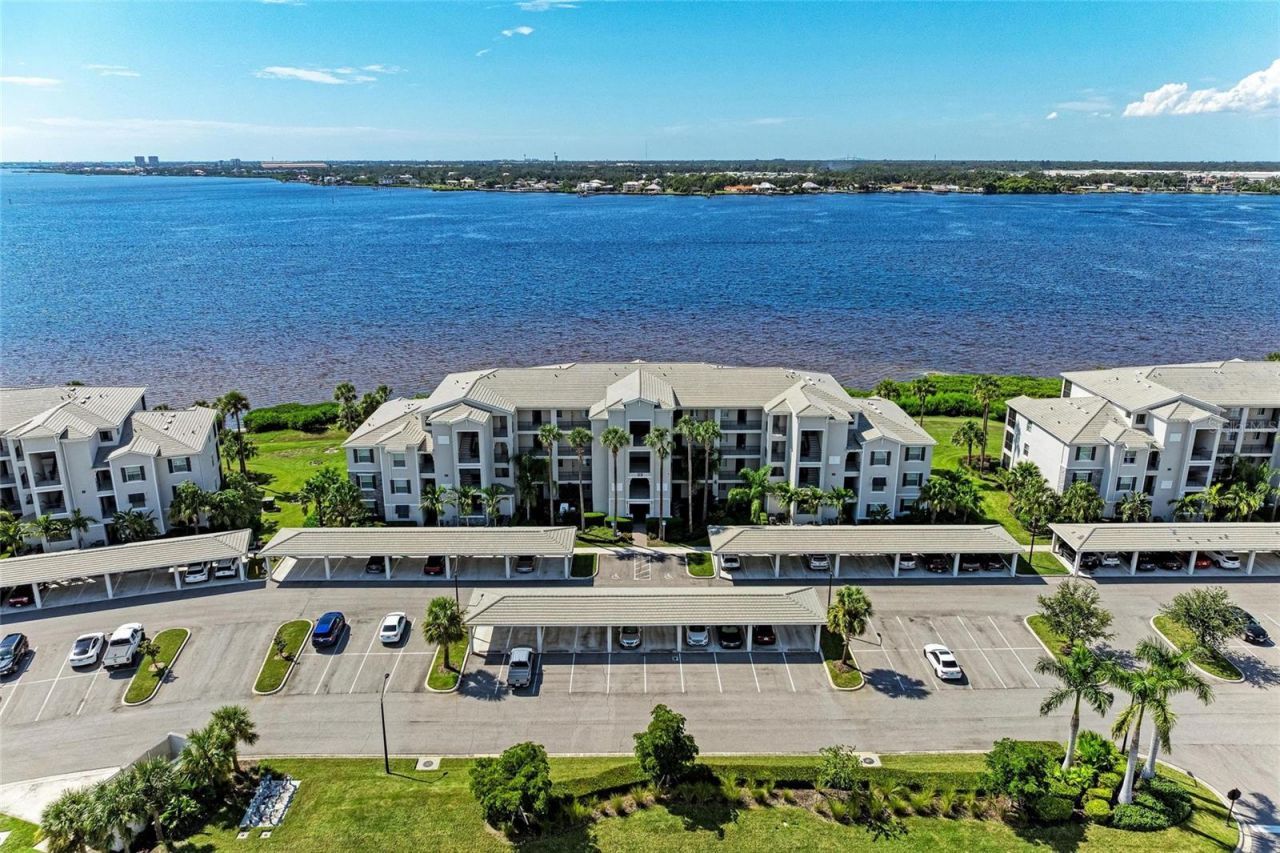 1010 Tidewater Shores Loop, Unit 304, Bradenton, FL 34208 Photo