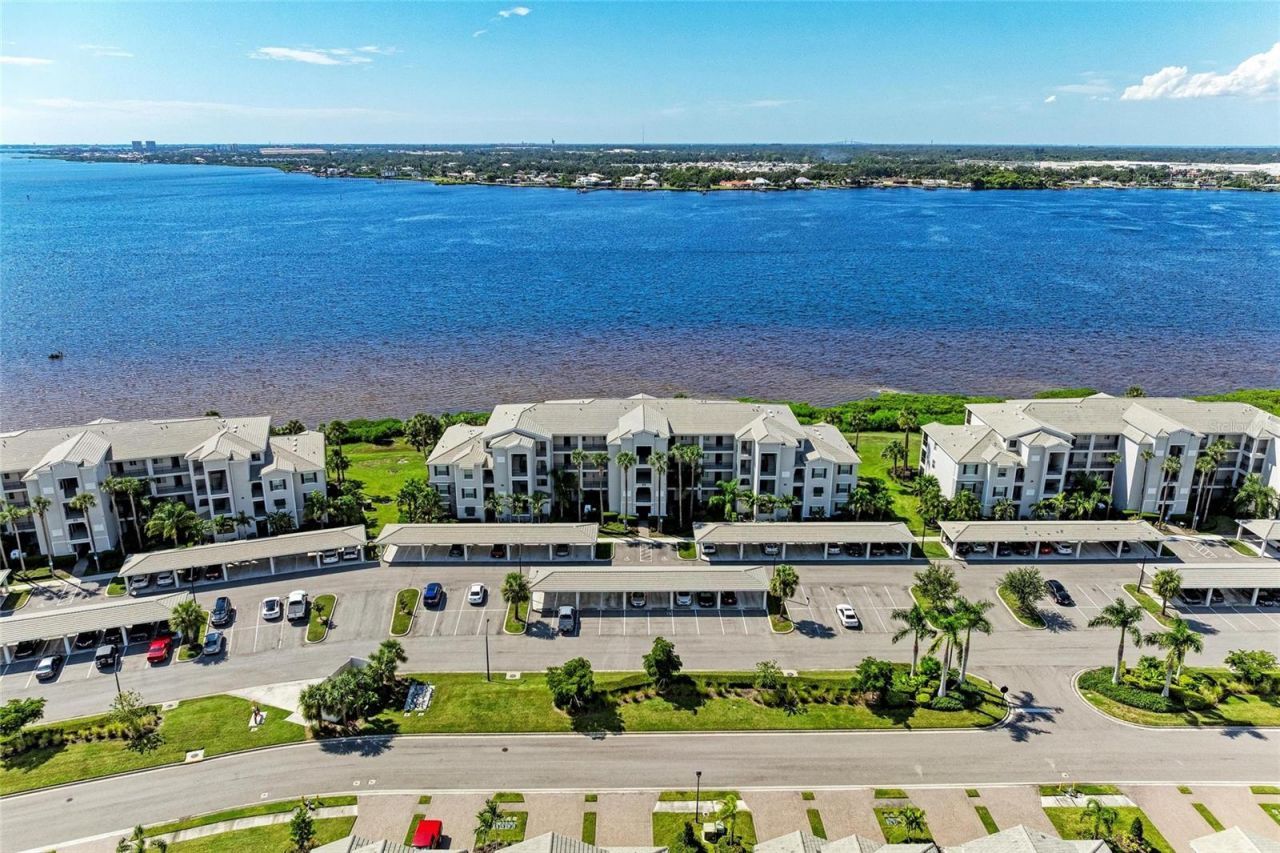 1010 Tidewater Shores Loop, Unit 304, Bradenton, FL 34208 Photo