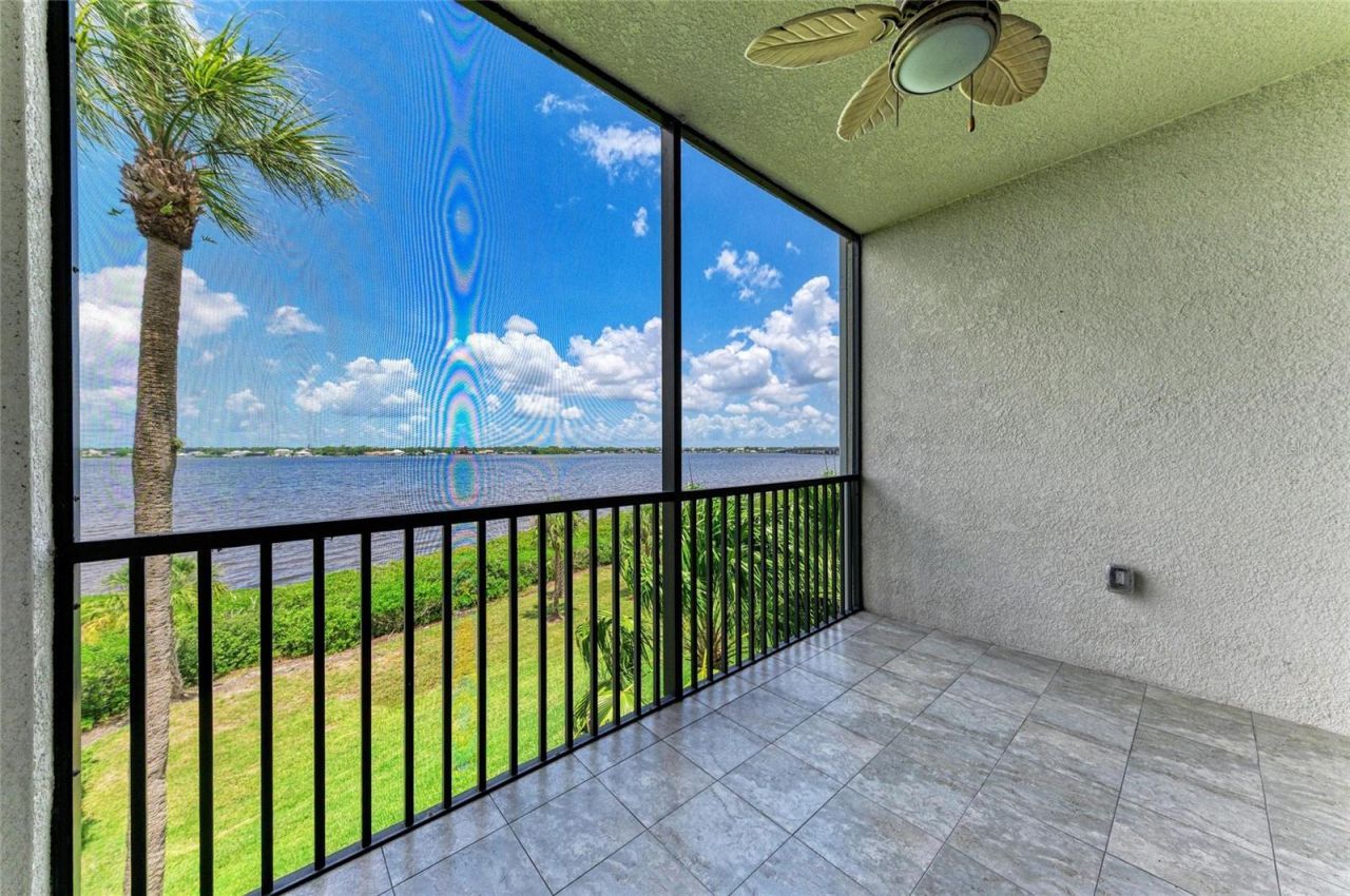 1010 Tidewater Shores Loop, Unit 304, Bradenton, FL 34208 Photo