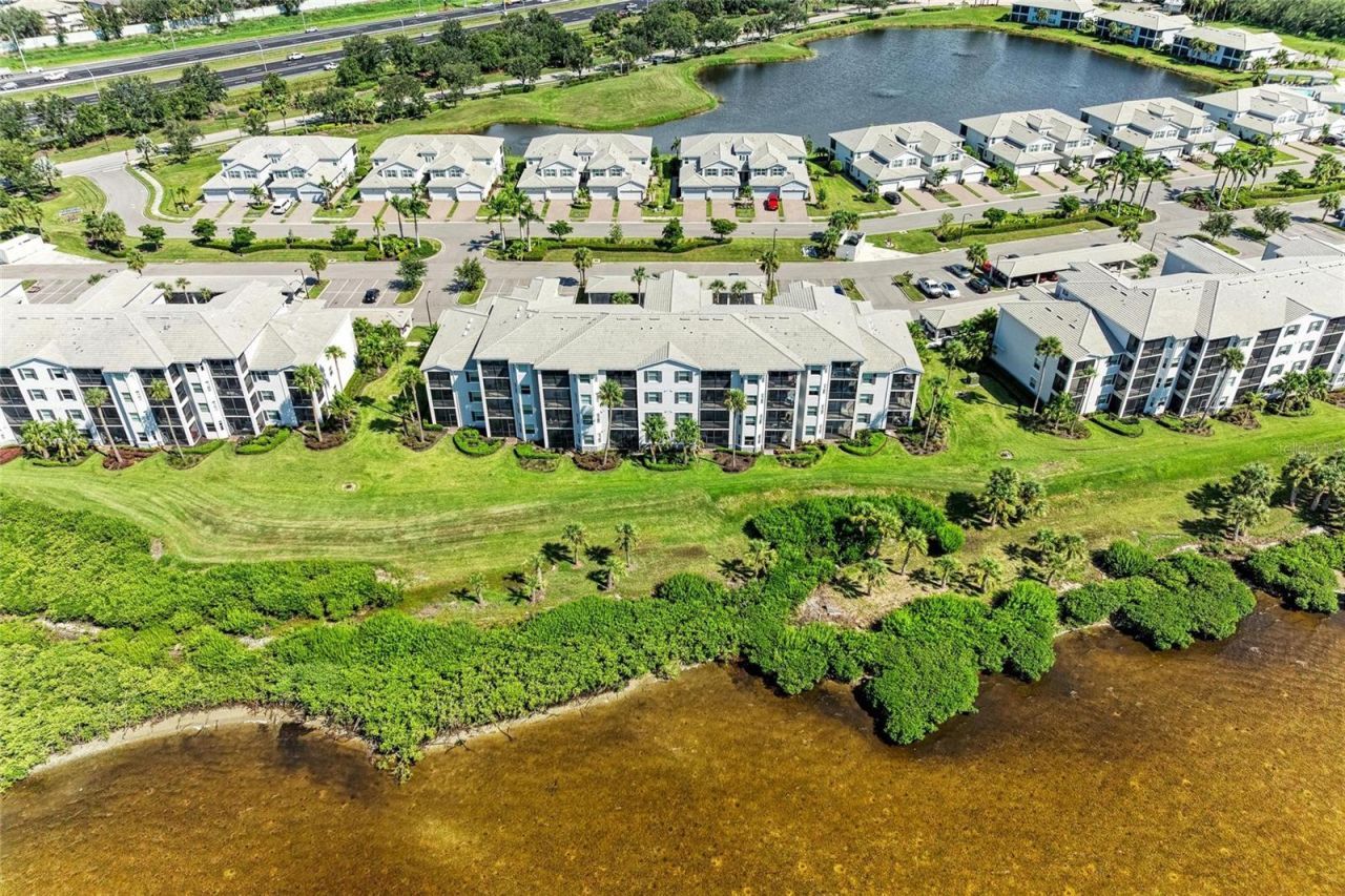 1010 Tidewater Shores Loop, Unit 304, Bradenton, FL 34208 Photo