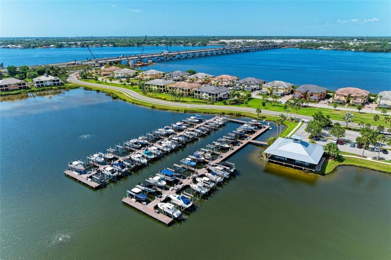 1010 Tidewater Shores Loop, Unit 304, Bradenton, FL 34208 Photo