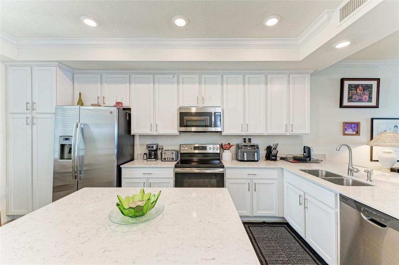 1010 Tidewater Shores Loop, Unit 304, Bradenton, FL 34208 Photo